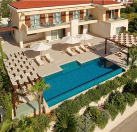 5 bedroom villa with infinity pool and sea views Hvar Town, sleeps 10
